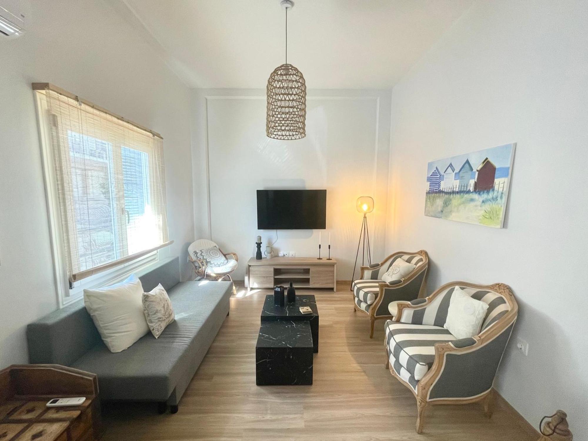 Stella'S Petite Boite Apartment Rafina  Luaran gambar