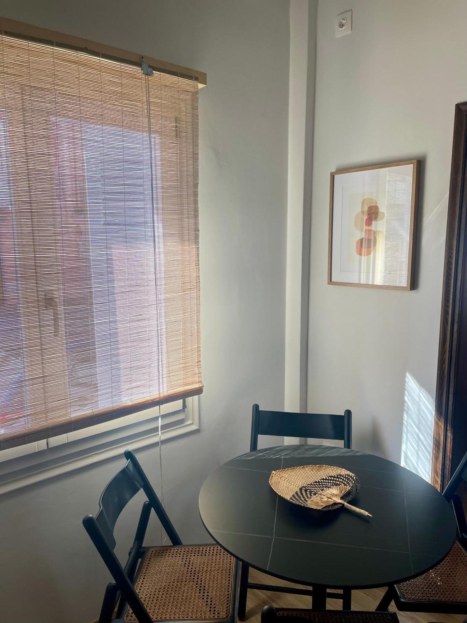 Stella'S Petite Boite Apartment Rafina  Luaran gambar
